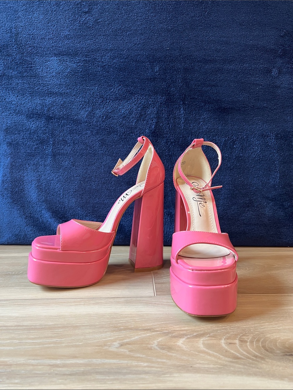 Forever21 So Me 6 inchPink Patent Platform Block Heels with Ankle Strap size 7.5